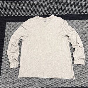 Raffi V Neck Long Sleeve Tee Men’s Soft Lightweight Premium Casual Basic Lux